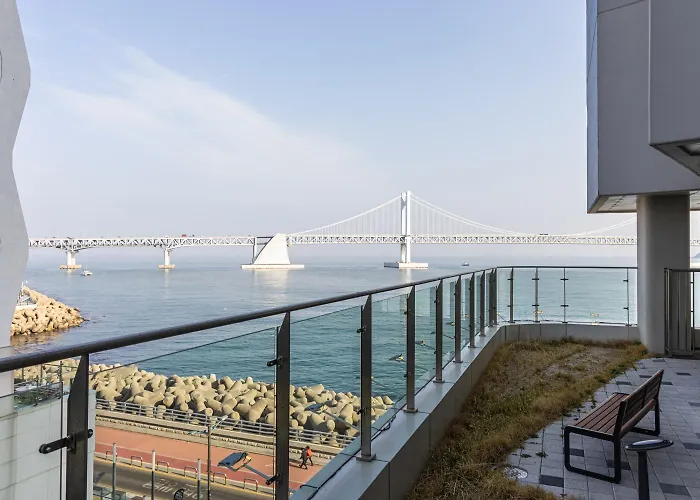 #gwangan Bridge#광안리해수욕장#광안대교뷰#해변뷰#헬스사우나#코니하우스 Apartment *